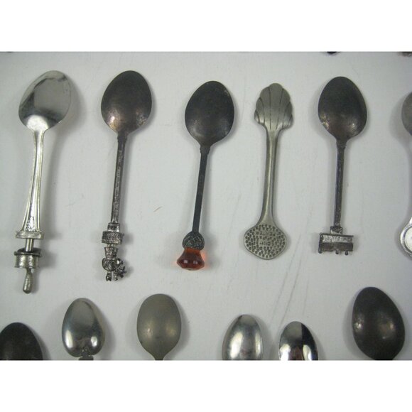 Vintage Collectible Souvenir Spoon Set Of 21 - Picture 16 of 16